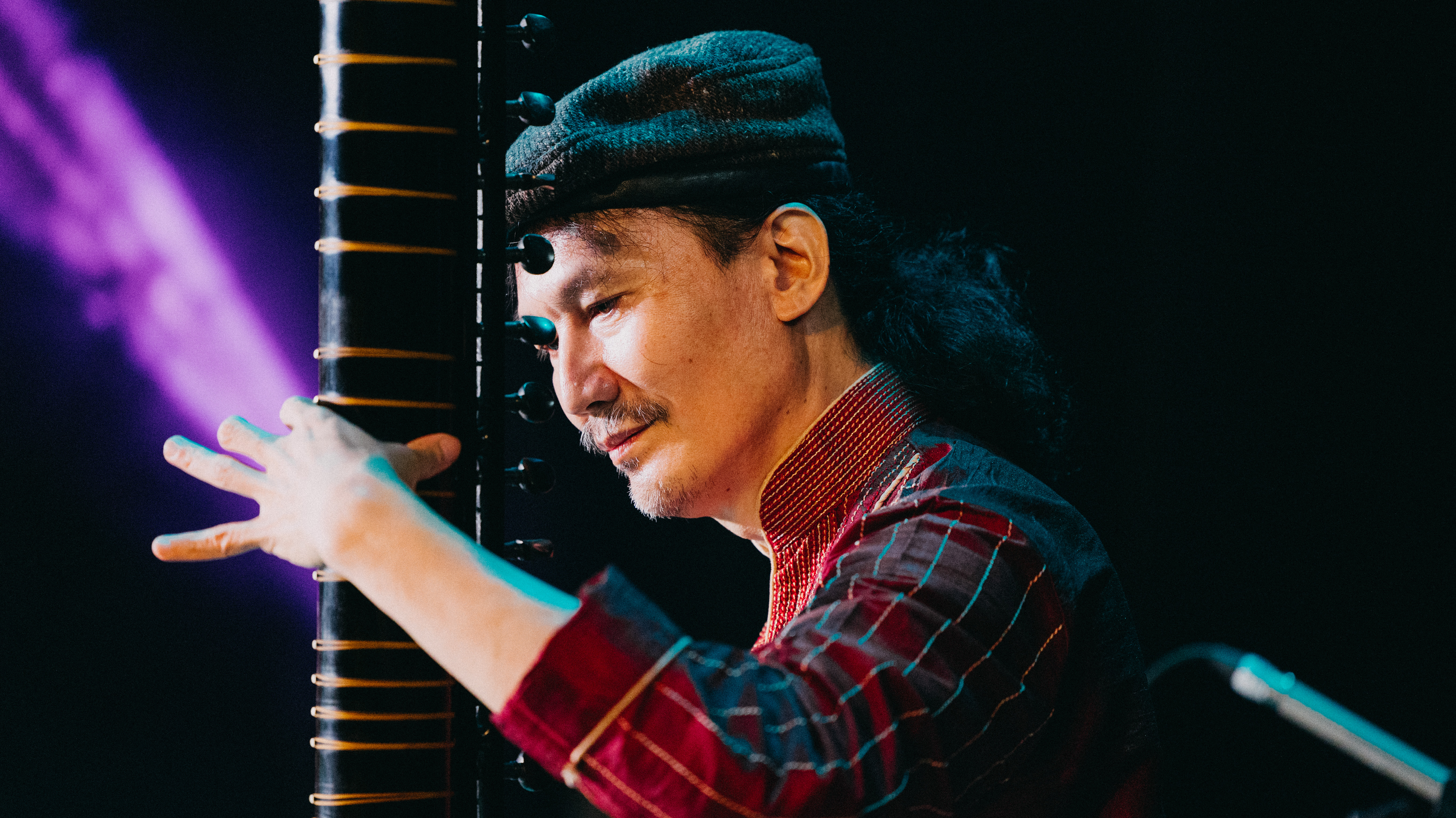 若池敏弘 エスラジ演奏会 ― 静寂に舞う音色とインド音楽のスピリット